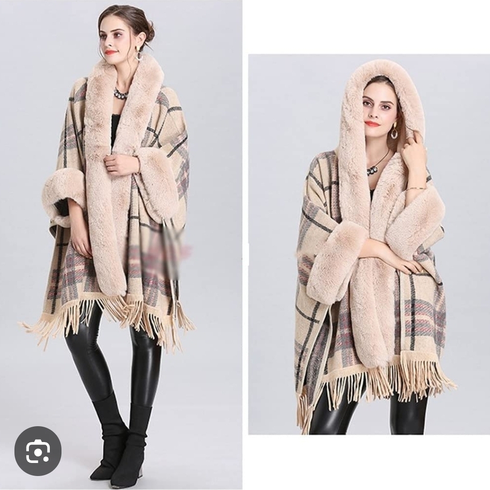 Fashion R Hooded Plaid Shawl with Faux Fur